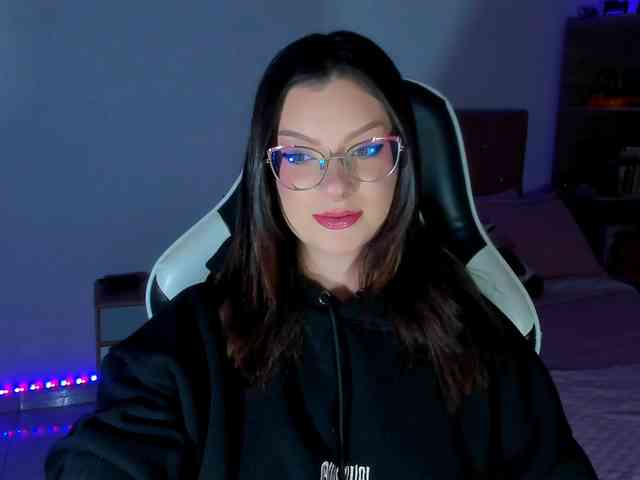 OphelianaRose webcam