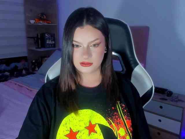 OphelianaRose webcam