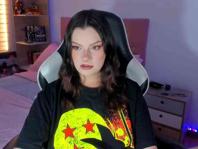 OphelianaRose webcam
