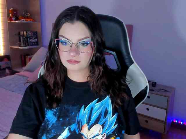 OphelianaRose webcam