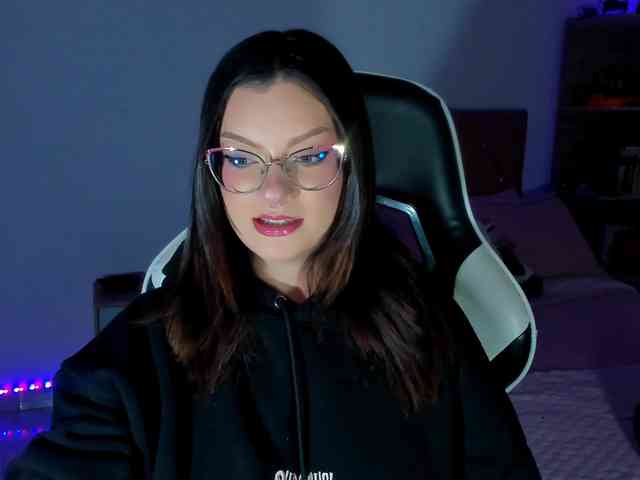 OphelianaRose webcam