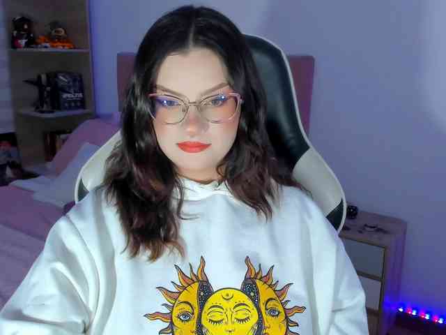 OphelianaRose webcam