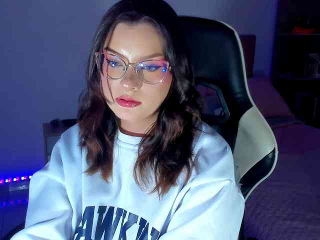 OphelianaRose webcam