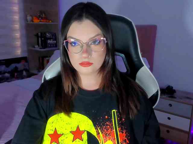 OphelianaRose webcam