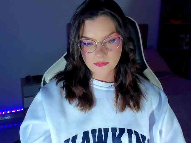 OphelianaRose webcam