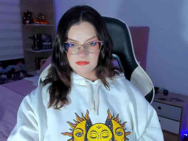 OphelianaRose webcam