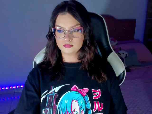 OphelianaRose webcam