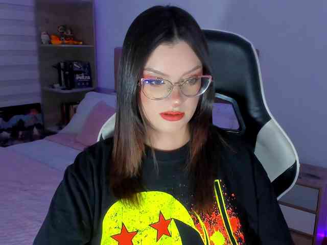 OphelianaRose webcam
