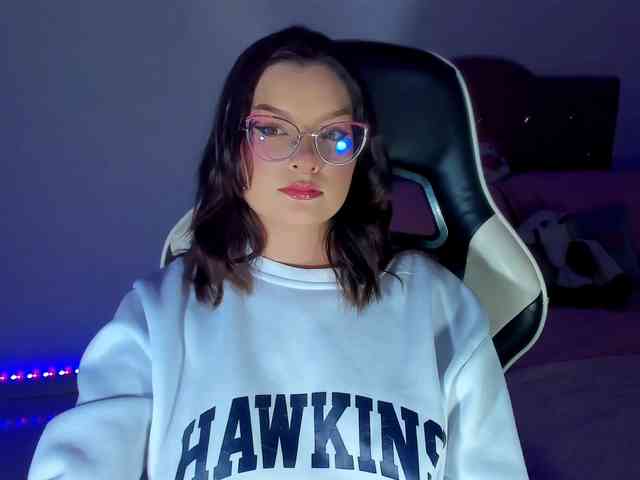 OphelianaRose webcam