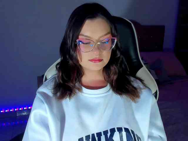 OphelianaRose webcam