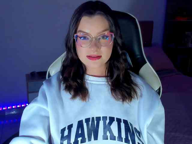 OphelianaRose webcam