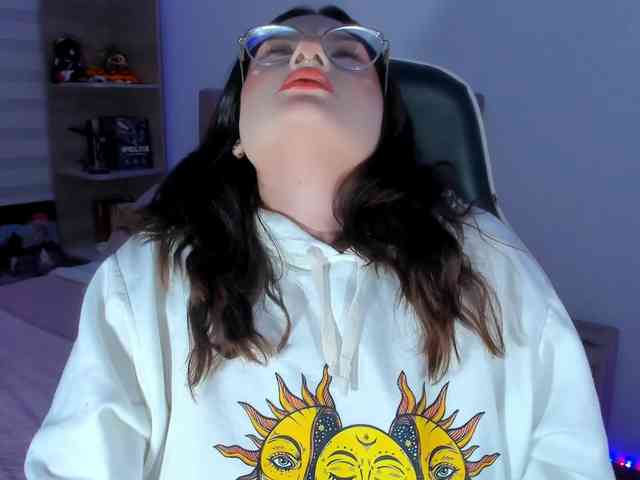 OphelianaRose webcam