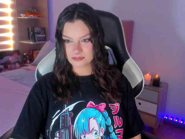 OphelianaRose webcam