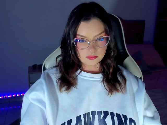 OphelianaRose webcam