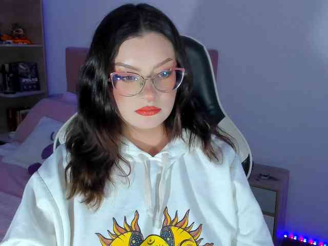 OphelianaRose webcam