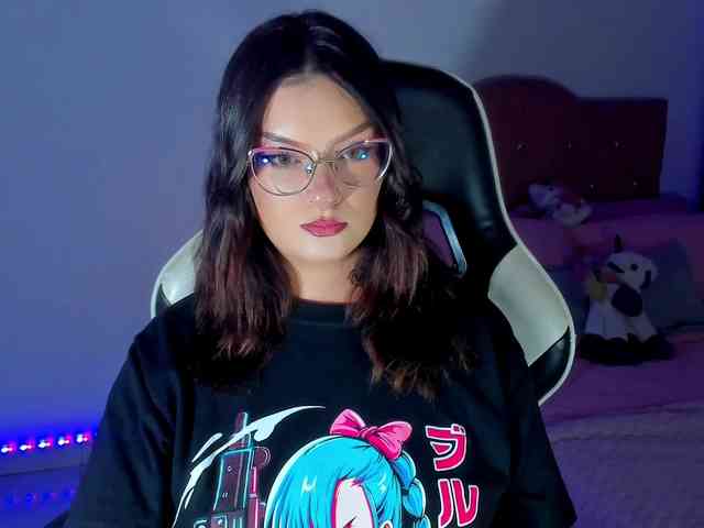 OphelianaRose webcam