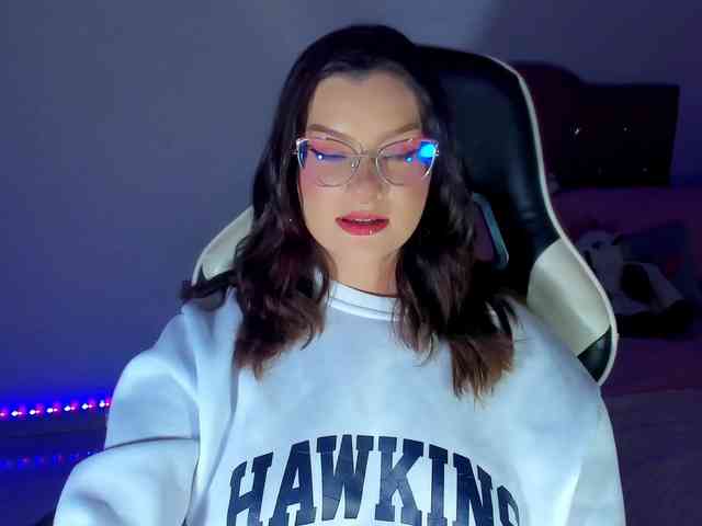 OphelianaRose webcam