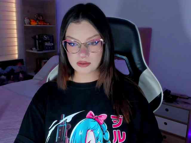OphelianaRose webcam