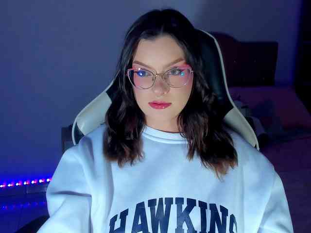 OphelianaRose webcam