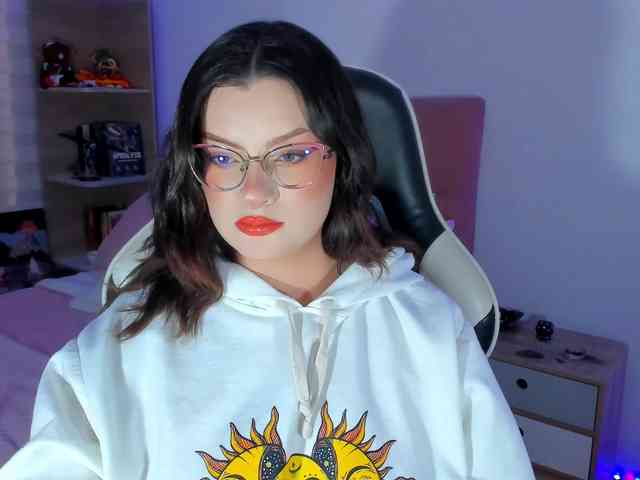 OphelianaRose webcam