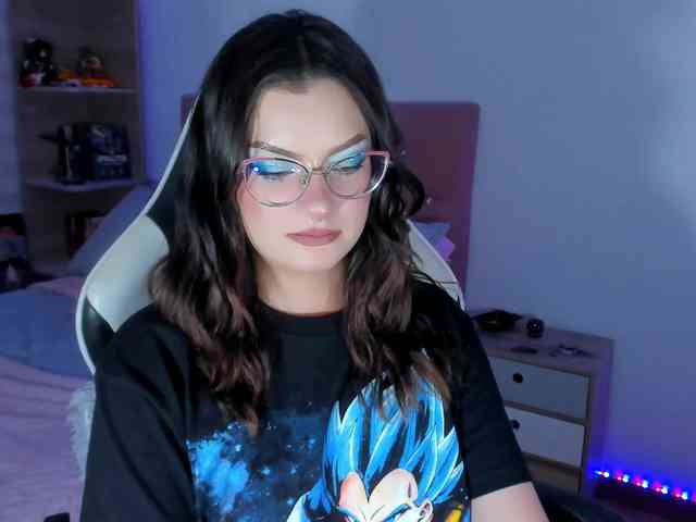 OphelianaRose webcam