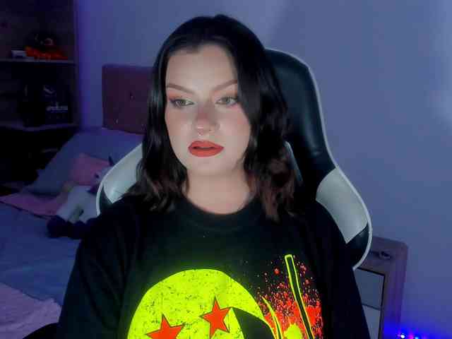 OphelianaRose webcam