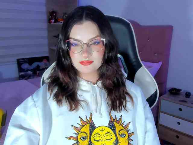 OphelianaRose webcam
