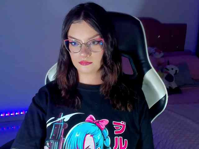 OphelianaRose webcam