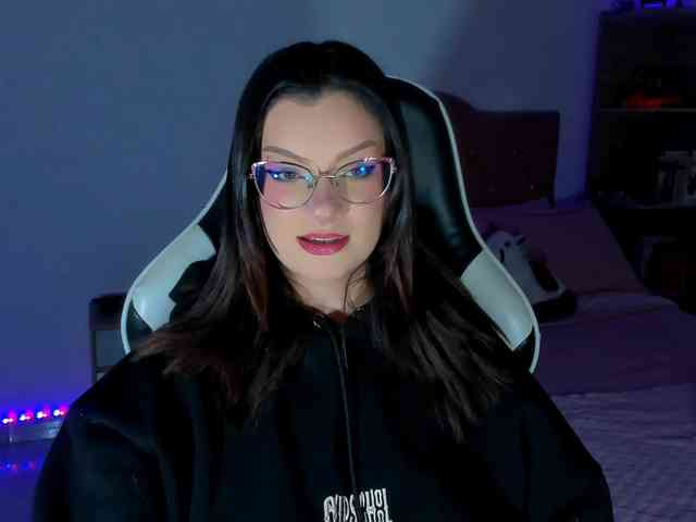 OphelianaRose webcam