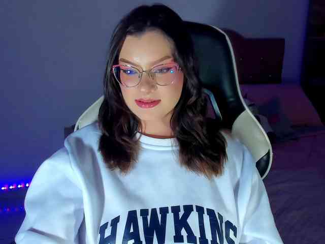 OphelianaRose webcam