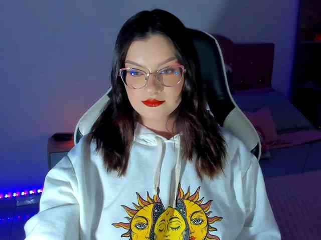 OphelianaRose webcam