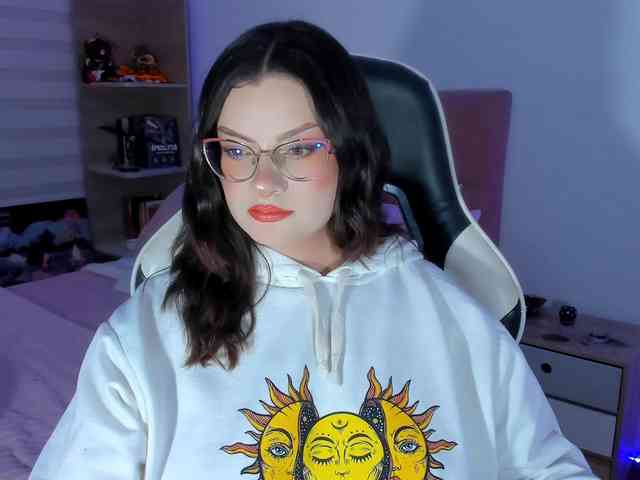 OphelianaRose webcam