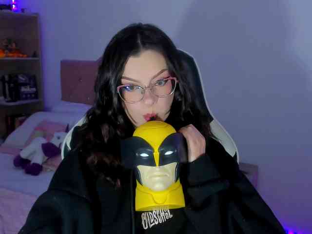 OphelianaRose webcam