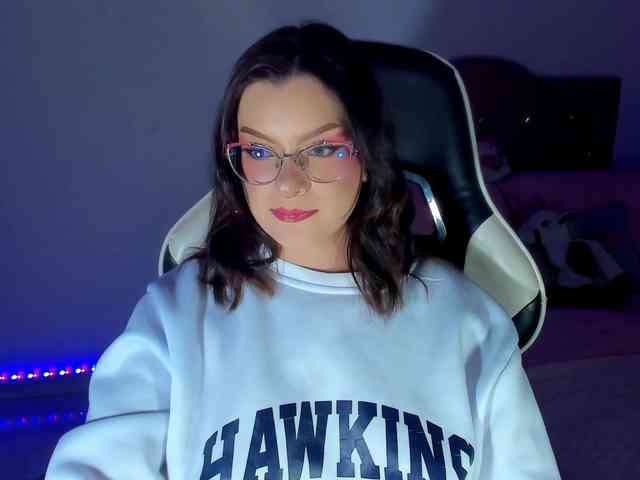 OphelianaRose webcam