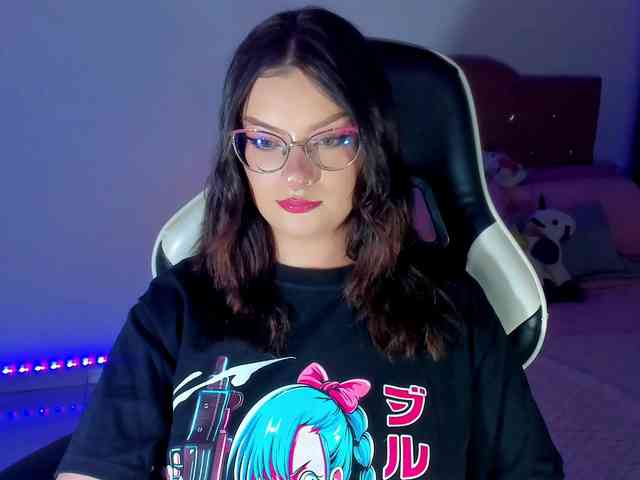 OphelianaRose webcam