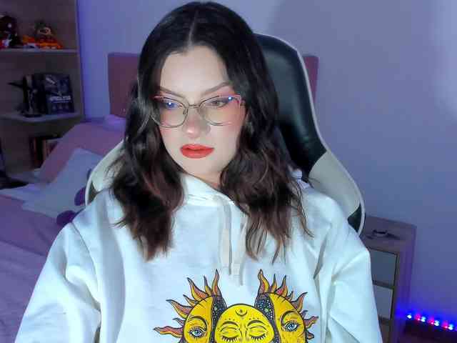 OphelianaRose webcam