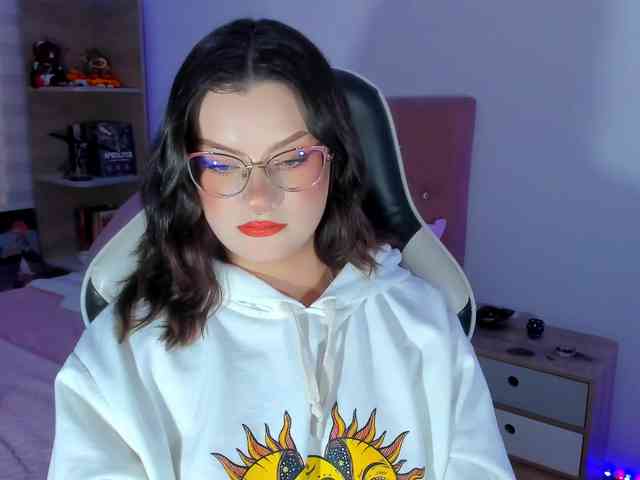 OphelianaRose webcam