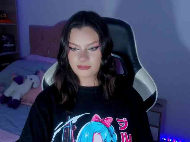 OphelianaRose webcam