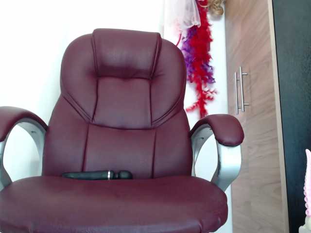Mature2025, live now on BongaCams