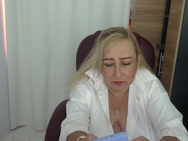 Mature2025 live cam on BongaCams