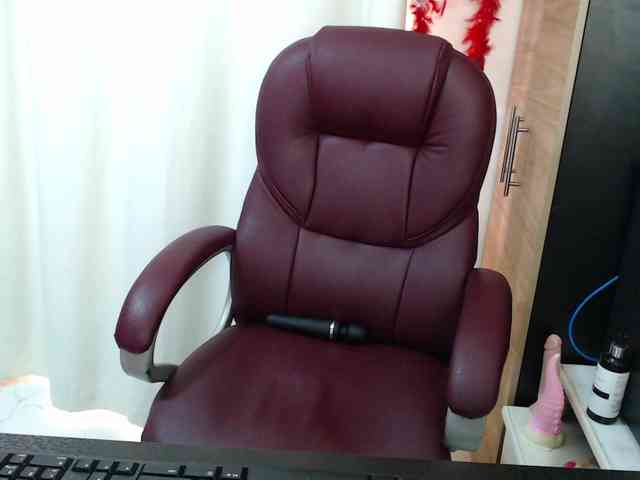 Mature2025 webcam