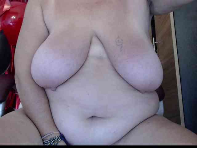 Mature2025 webcam