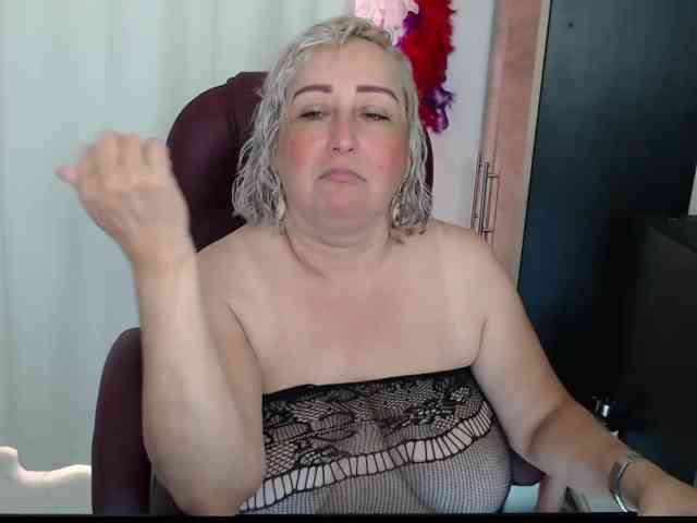 Mature2025 webcam