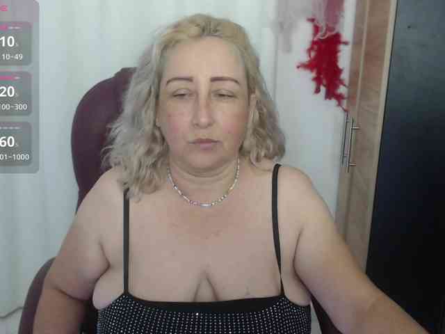 Mature2025 webcam