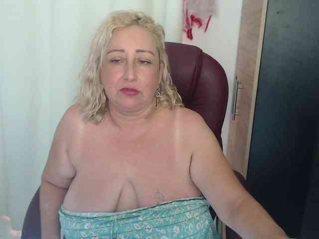 Mature2025 webcam