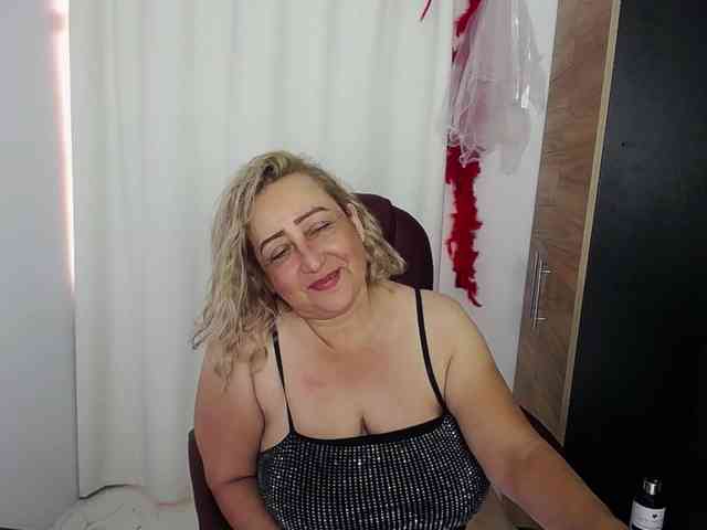 Mature2025 webcam