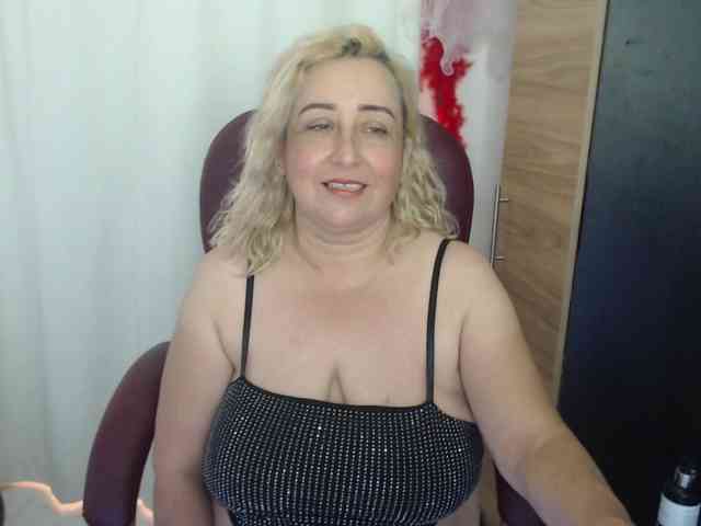 Mature2025 webcam