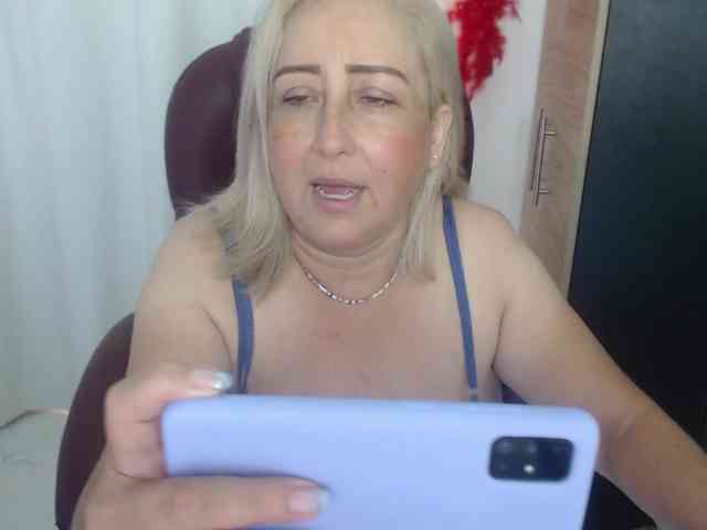 Mature2025 webcam