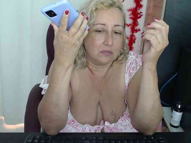 Mature2025 webcam