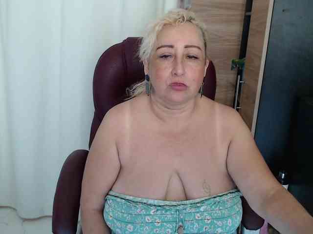 Mature2025 webcam